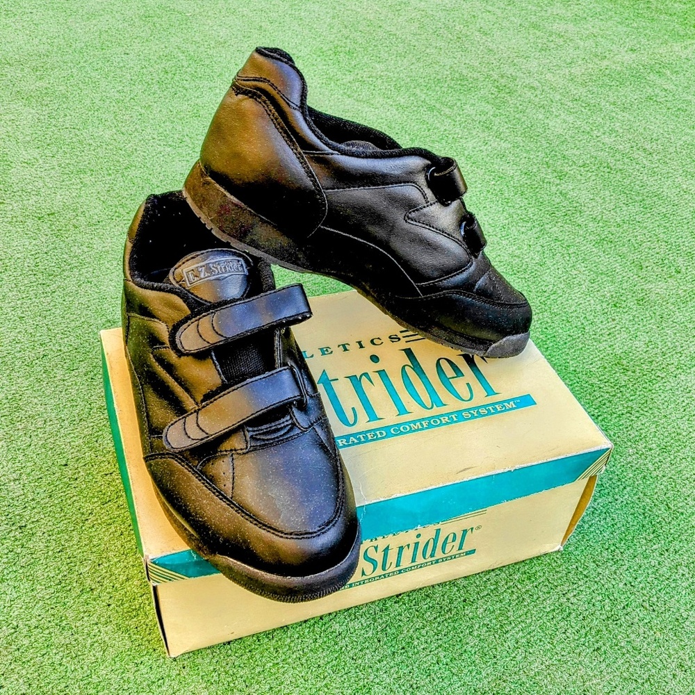 E.Z. Strider Athletic Ultra-Zorb Comfort Strap Walker Mens Size 7.5W Shoes NIB